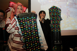 画像ギャラリー No.018のサムネイル画像 / 「モンスターハンター フロンティアG」の「公認ネットカフェ全国ツアー in 千葉」が開催。10月に「ブラキディオス」の実装が明らかに