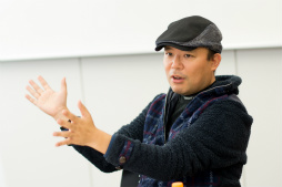 画像ギャラリー No.033のサムネイル画像 / カプコン・杉浦一徳氏×セガゲームス・酒井智史氏によるプロデューサー対談。両氏が語るオンラインゲームの運営やポリシー,そして今後の展望