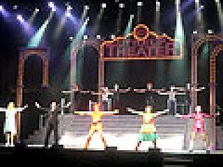 歌と踊りとお芝居と。笑って楽しめ，心に残る舞台「サクラ大戦 紐育星