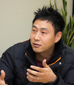 画像ギャラリー No.003のサムネイル画像 / ノンターゲティング式のアクションMMORPG「Red Blood」の日本サービス運営はセガに。ゲーム概要と獲得の経緯を両社スタッフに聞いてみた