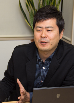 画像ギャラリー No.023のサムネイル画像 / ノンターゲティング式のアクションMMORPG「Red Blood」の日本サービス運営はセガに。ゲーム概要と獲得の経緯を両社スタッフに聞いてみた