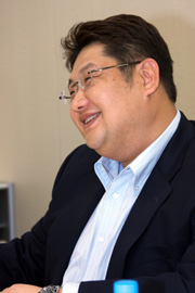 画像集#008のサムネイル/次なるステージは,オリジナル作品を引っさげて世界へ! 社長が語る,2009年のゲームオンの動向