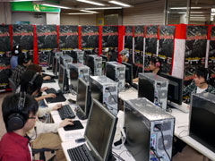 ������#006�Υ���ͥ���/�ڹ�ؤ������������������AVA�פΥ��ե饤�󥤥٥�ȡ�A.V.A.��פ�2009�դοء�