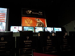 画像ギャラリー No.009のサムネイル画像 / 人気と実力を兼ね備える最強クランが決定!「AVAれ祭2011 秋葉原 ―春の陣―」レポート