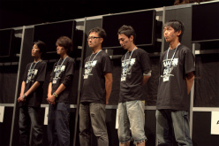 画像ギャラリー No.018のサムネイル画像 / 日本代表はどのクランに? 「Alliance of Valiant Arms」,AVARCT Season 3決勝トーナメントが行われた「AVAれ祭2011 大阪−夏の陣−」をレポート