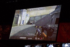 画像ギャラリー No.023のサムネイル画像 / 日本代表はどのクランに? 「Alliance of Valiant Arms」,AVARCT Season 3決勝トーナメントが行われた「AVAれ祭2011 大阪−夏の陣−」をレポート