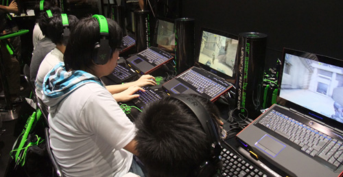 ꡼ No.005Υͥ / TGS 2011ͥϤɤΥˡRazer TGS TournamentסAVASFη辡ݡ