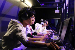 ���������꡼ No.005�Υ���ͥ������ / ��Alliance of Valiant Arms�פι���No.1���������������˷��ꡣ��AVA���2011 ��ڱ�ۡ��� -�ߤο�-�ץ�ݡ��ȡ����ץ��ǥ塼�����Υ����Ȥ��ɲ�