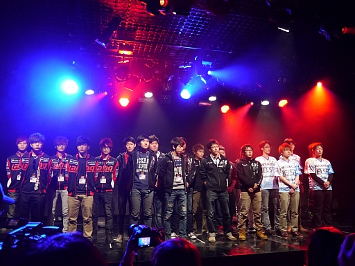 ���������꡼ No.002�Υ���ͥ������ / ������ɽ2�����ǰ����ϸ�����ͥ����ĩ�����Alliance of Valiant Arms International Championship 2013�ץ�ݡ���