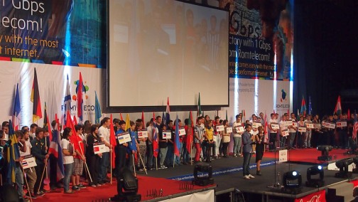 ���������꡼ No.003�Υ���ͥ������ / �롼�ޥ˥��ǳ��Ť��줿e-Sports�κ�ŵ��IeSF2013 World Championship��2���ܥ�ݡ��ȡ�AVA����˽о��DeToNator�ϥ�����ͽ��������