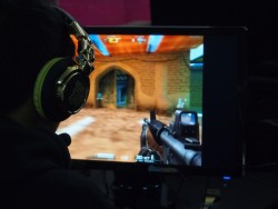 ���������꡼ No.006�Υ���ͥ������ / �롼�ޥ˥��ǳ��Ť��줿e-Sports�κ�ŵ��IeSF2013 World Championship��2���ܥ�ݡ��ȡ�AVA����˽о��DeToNator�ϥ�����ͽ��������