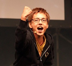 画像集#003のサムネイル/DeToNatorが圧倒的な強さで護衛/爆破両部門を制覇!「Alliance of Valiant Arms」オフラインイベント「AVAれ祭2013 -後楽園の陣-」レポート