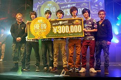 画像集#017のサムネイル/DeToNatorが圧倒的な強さで護衛/爆破両部門を制覇!「Alliance of Valiant Arms」オフラインイベント「AVAれ祭2013 -後楽園の陣-」レポート