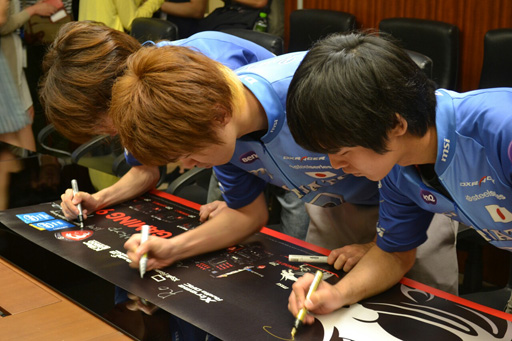 画像ギャラリー No.018のサムネイル画像 / 決勝戦まで勝ち進むのはどのクラン？ DeToNatorの活躍を追った「Alliance of Valiant Arms」国際大会「AIC 2014」2日めのレポートを掲載