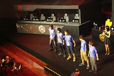 ������#004�Υ���ͥ���/��AVA�ס�7��19�����Ťι�����η�̤�ȯɽ���辡�ϥ����ॷ�եȻ�İ��