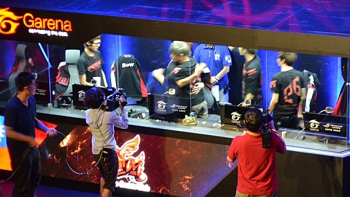 画像集#017のサムネイル/いくつもの神技が飛び交い,伝説が生まれたAVA国際大会「AIC2014」最終日レポート。準優勝となった日本代表・DeToNatorにも惜しみない拍手を