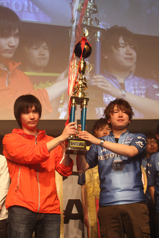 画像ギャラリー No.027のサムネイル画像 / 「AVARST2014 Season3」決勝戦が行われた,「Alliance of Valiant Arms」のオフラインイベントをレポート