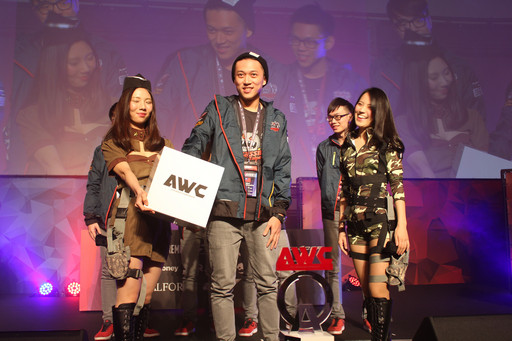 ���������꡼ No.006�Υ���ͥ������ / �������AVA��������ꤹ���AVA WORLD CHAMPIONSHIP 2015�פ����롣ͽ���������ޥå������񤬹Ԥ�줿AWC�쥻�ץ����ѡ��ƥ������ݡ���