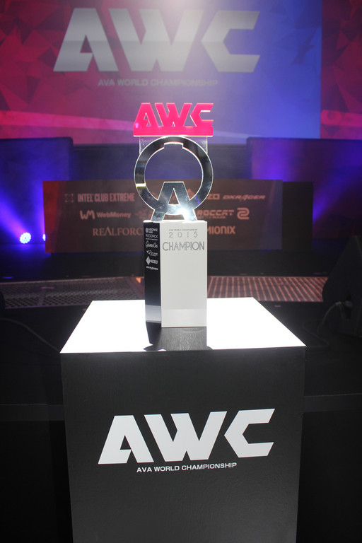 ���������꡼ No.021�Υ���ͥ������ / �������AVA��������ꤹ���AVA WORLD CHAMPIONSHIP 2015�פ����롣ͽ���������ޥå������񤬹Ԥ�줿AWC�쥻�ץ����ѡ��ƥ������ݡ���