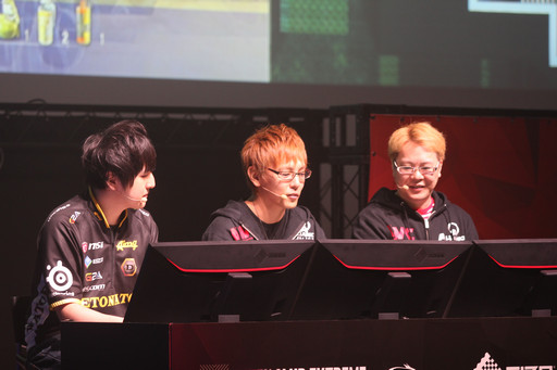 ���������꡼ No.004�Υ���ͥ������ / �����ѡ��ץ쥤�α�����ʨ������AVA WORLD CHAMPIONSHIP 2015�פ��ݡ��ȡ����ܥ������襤�ι����ϡ�