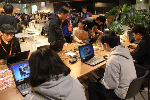 画像ギャラリー No.021のサムネイル画像 / 「チョコットランド」10周年を祝う記念オフラインパーティーをレポート。新クラス「デュアルスター」の4月実装など2017年ロードマップも発表