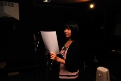 画像ギャラリー No.004のサムネイル画像 / 「エイカ」声優のサイン色紙が抽選で当たるキャンペーン開催