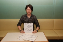 画像ギャラリー No.007のサムネイル画像 / 「エイカ」声優のサイン色紙が抽選で当たるキャンペーン開催