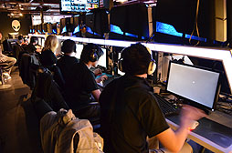 ���������꡼ No.011�Υ���ͥ������ / �֥������ե������פΥ����ԥ��󥯥��κ¤��褦��CrossFire CHAMPIONSHIP 2012 Season1�׷辡�ȡ��ʥ��Ȥ����š����⡼�ɡ֥���ǥåɥ⡼�ɡפˤĤ��Ƥ�ȯɽ��