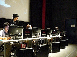 画像ギャラリー No.014のサムネイル画像 / 因縁の対決を制したHollowMellowが新王者の座に。「クロスファイアチャンピオンシップ2012 Season3」レポート