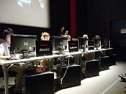 画像ギャラリー No.015のサムネイル画像 / 因縁の対決を制したHollowMellowが新王者の座に。「クロスファイアチャンピオンシップ2012 Season3」レポート