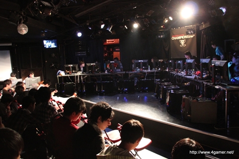 ���������꡼ No.002�Υ���ͥ������ / �֥������ե���������������������ɽ�ϡ�aertex�פ˷��ꡣ�֥��Υ⡼�ɡפο��ޥåפ�ȯɽ���줿��CrossFire CHAMPIONSHIP 2013 Spring�פη辡�����ݡ���