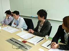 ������#004�Υ���ͥ���/�Ѷ�Ū���åץǡ��Ȥ�ɱ��Ʊ�͡������˰�����륲����Ȥʤ�뤫���֥���ߥåɥǥ��������״ڹ�ȯ�������ܱ��ĸ����󥿥ӥ塼