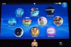 画像集#034のサムネイル/Wi-Fi，3G，左右アナログスティック搭載の次世代PSP「Next Generation Portable」，年末を皮切りに順次発売。「PlayStation Meeting」レポート【実況まとめ版】