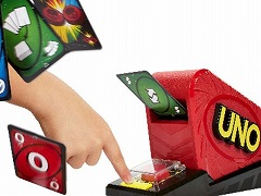 赤いボタンを長押し，フルチャージで大量カード噴射！ カードランチャーを同梱した「ウノ ハンパねぇ！ エクストリーム」が8月29日発売へ