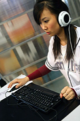 画像ギャラリー No.005のサムネイル画像 / SteelSeries，スポンサー契約を賭け女性限定「Warcraft 3」大会