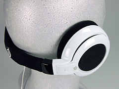 画像集#015のサムネイル/SteelSeriesのゲーマー向けヘッドセット「Siberia Neckband」レビュー掲載