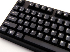 画像集#014のサムネイル/全キー同時押し対応のゲーマー向けキーボード「SteelSeries 7G」レビュー掲載