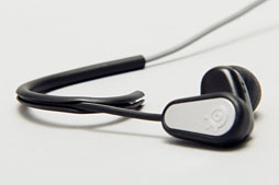SteelSeries Flux In-Ear」シリーズ2モデル検証レポート。「ゲーマー 