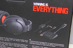 ꡼ No.026Υͥ / TGS 2013SteelSeries˵סΥ꡼ȯͽΥإåɥåȡSiberia Eliteפȡ9HפޤޤȥåƤߤ