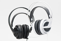 画像集#004のサムネイル/【PR】ゲーマー向けヘッドセット「SteelSeries Siberia v3」を試す。PCにゲーム機,モバイルに対応の新世代モデルは,新しい鉄板だ
