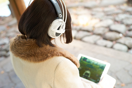 画像集#035のサムネイル/【PR】ゲーマー向けヘッドセット「SteelSeries Siberia v3」を試す。PCにゲーム機,モバイルに対応の新世代モデルは,新しい鉄板だ