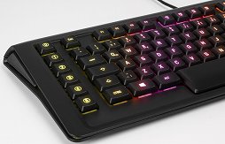 画像ギャラリー No.003のサムネイル画像 / SteelSeries,新作メカニカルキーボード「Apex M800」を発表。独自の薄型キースイッチが生む操作性の高さとカスタマイズ機能がウリ