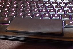 ꡼ No.007Υͥ / CES 2015SteelSeriesȼι®åϤäɤʤΡ ܡɡApex M800פåƤ