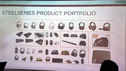 画像ギャラリー No.011のサムネイル画像 / SteelSeriesのファンイベントレポート。EVO2015ウルIV部門覇者のももち選手が凱旋し,次世代マウスの情報もちらり