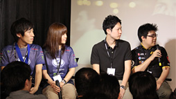 画像ギャラリー No.023のサムネイル画像 / SteelSeriesのファンイベントレポート。EVO2015ウルIV部門覇者のももち選手が凱旋し,次世代マウスの情報もちらり