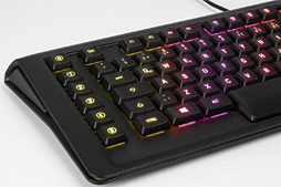 ���������꡼ No.007�Υ���ͥ������ / SteelSeries�������ޡ����������ܡ��ɤο�����ե饰���åס�Apex M800�פ�13���˹���ȯ�䡣���ꥸ�ʥ륭�������å���QS1�׺���