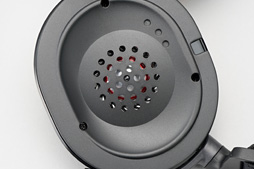 画像集 No.018のサムネイル画像 / SteelSeries，ゲーマー向けヘッドセットの新製品「Arctis Pro」を発表。ハイレゾ対応の上位モデルに意味はあるのか，その音を聞いてみた