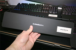 画像ギャラリー No.008のサムネイル画像 / SteelSeriesの「Apex Pro」はゲーマー向けキーボードに革命を起こすか? キーごとにアクチュエーションポイントを変更可能