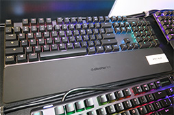 画像ギャラリー No.012のサムネイル画像 / SteelSeriesの「Apex Pro」はゲーマー向けキーボードに革命を起こすか? キーごとにアクチュエーションポイントを変更可能