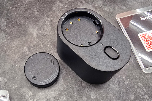 画像ギャラリー No.011のサムネイル画像 / UWB接続で電波干渉知らずのワイヤレスマウス「Sensei Pro」「Rival Pro」がSteelSeriesから登場。バッテリー2個付属で充電しながら使える